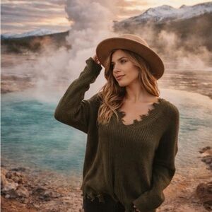 Elegant Olive Women's Crew Neck Sweater
